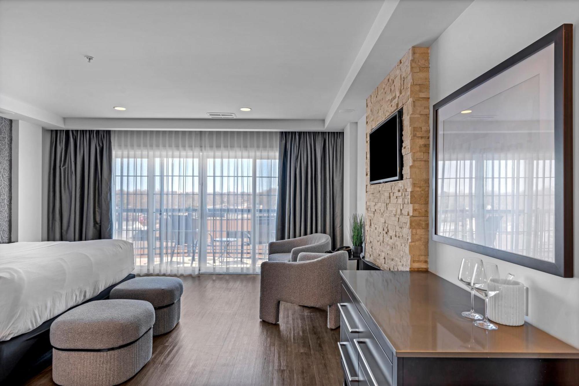 Hotel Шедиак Екстериор снимка